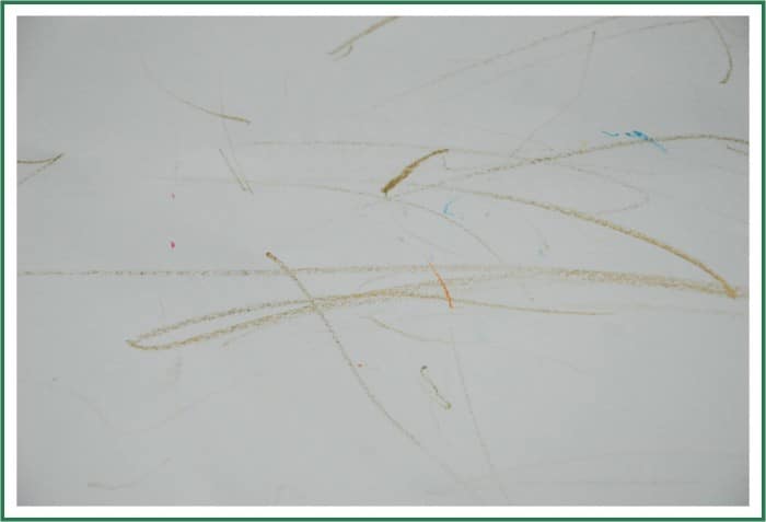 2 scribbles in gold