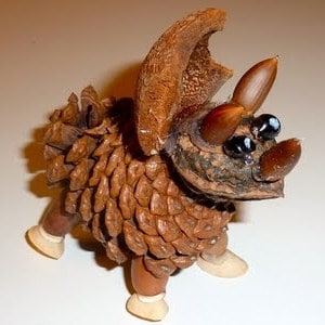 Craft Ideas  Pine Cones on Blog Archive Autumn Crafts Pine Cone Dinosaur    Red Ted Art S Blog