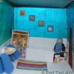 how to make a dolls house
