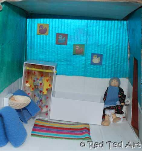 how to make a dolls house