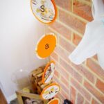 book bunting