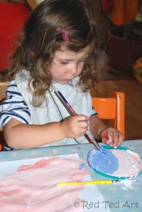 toddler painting
