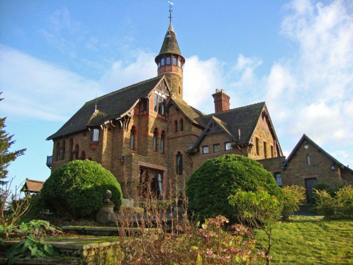 beau-castle-MAIN