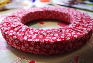 Peg Chirstmas Wreath