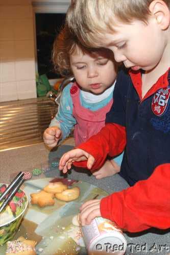 christmas baking kids