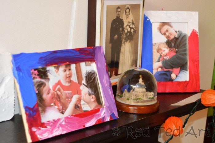 Sweet photo frames, ideal as presents kids can make this Christmas or next Father's Day Presents kids can make