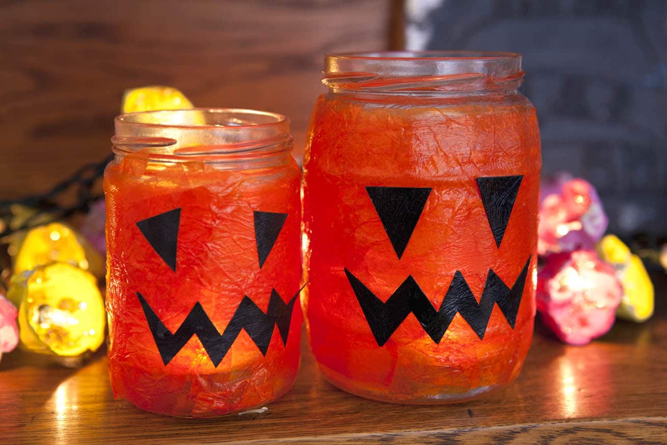 Halloween lights Red Ted Art