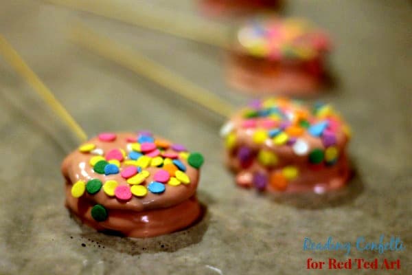 Oreo Cookie Pops