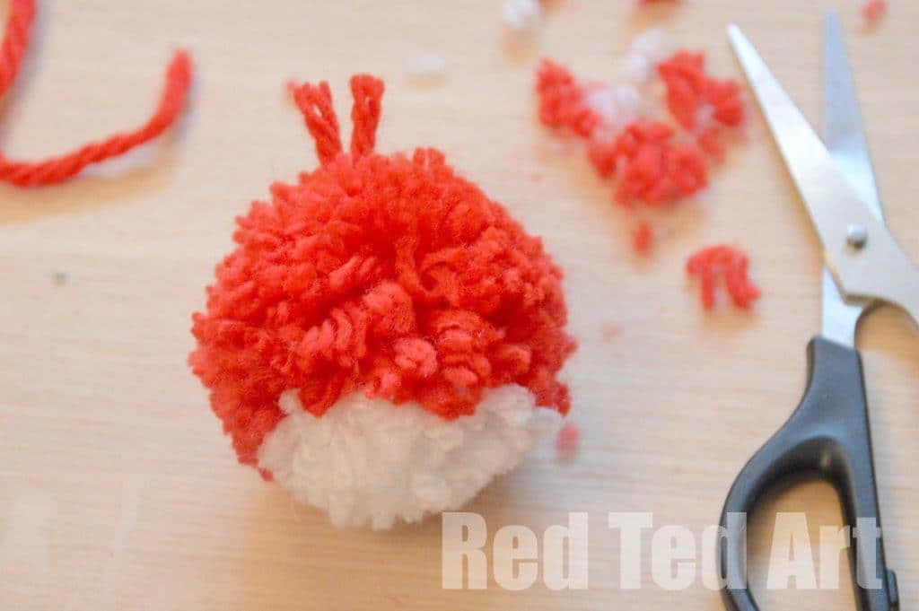 Pompom Angry Bird