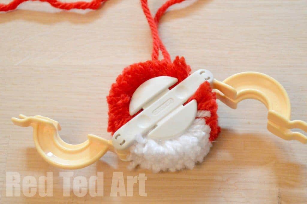 Pompom maker craft ideas