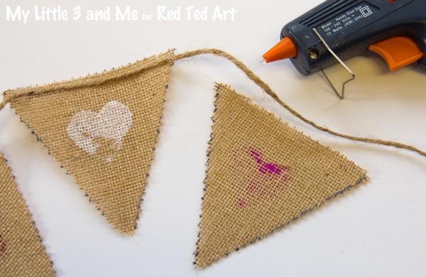 Valentine-Bunting-step-5