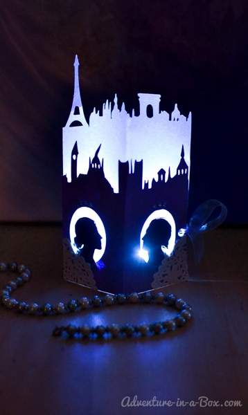 make-a-lantern-card-finished-in-the-dark2