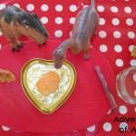Dinosaur eggs love heart