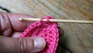 baby booties crochet pattern 6