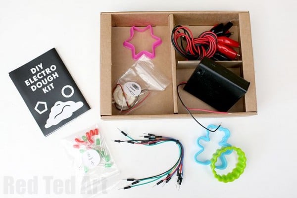 Electric Playdough - introduction to electricity and how it works