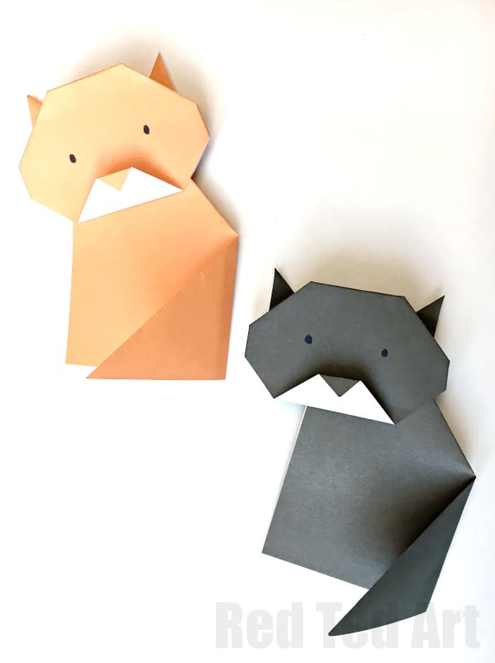 Super cute and easy Origami cat. Love how this one stands up. Lovely little origami project for beginner. Make Origami Easy!!!!