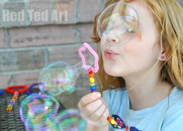 DIY Bubble Wands with Cookie Cutters - we love bubbles in the summer.  Make these beautiful Shape Bubble Wands - so quick and easy and have a lot of Bubble Play.  We also have a great DIY bubble recipe for you - mix a big batch for all summer!!