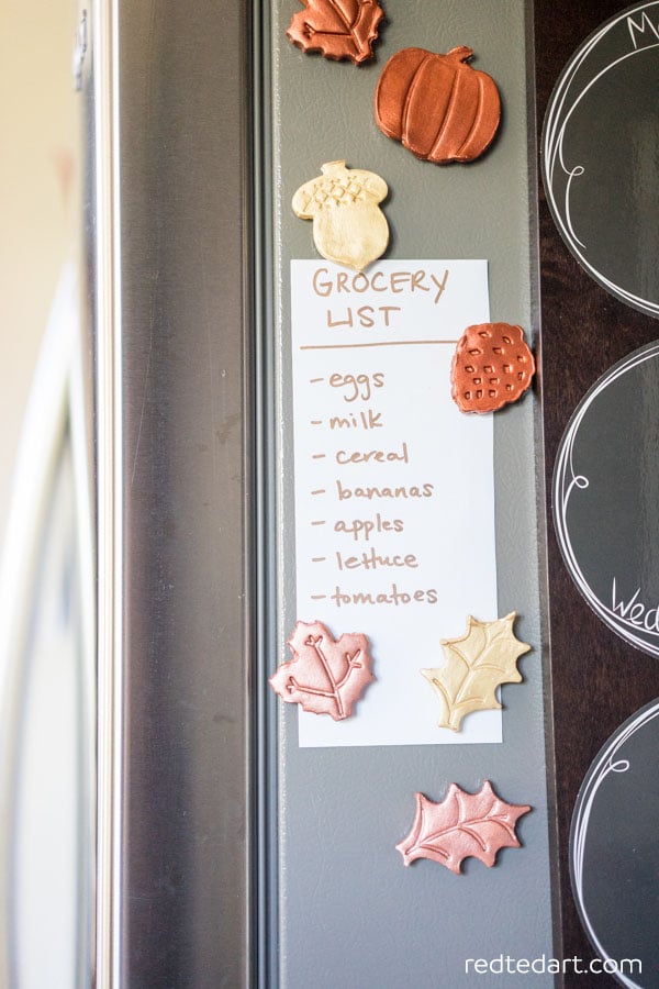Thanksgiving decoration or small gift that kids can make. So cute!! Love love love.
