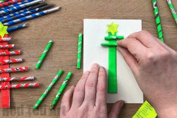 Newspaper Christmas Tree Ornaments DIY - Gorgeous little Straw Christmas Tree Ornaments and Straw Christmas Tree Cards. The best bit? The diy Paper Straws are made from Newspaper - thrifty and good for the environment!! #Newspapers #straws #paperstraws #christmastree #ornaments #cards #cardmaking 
