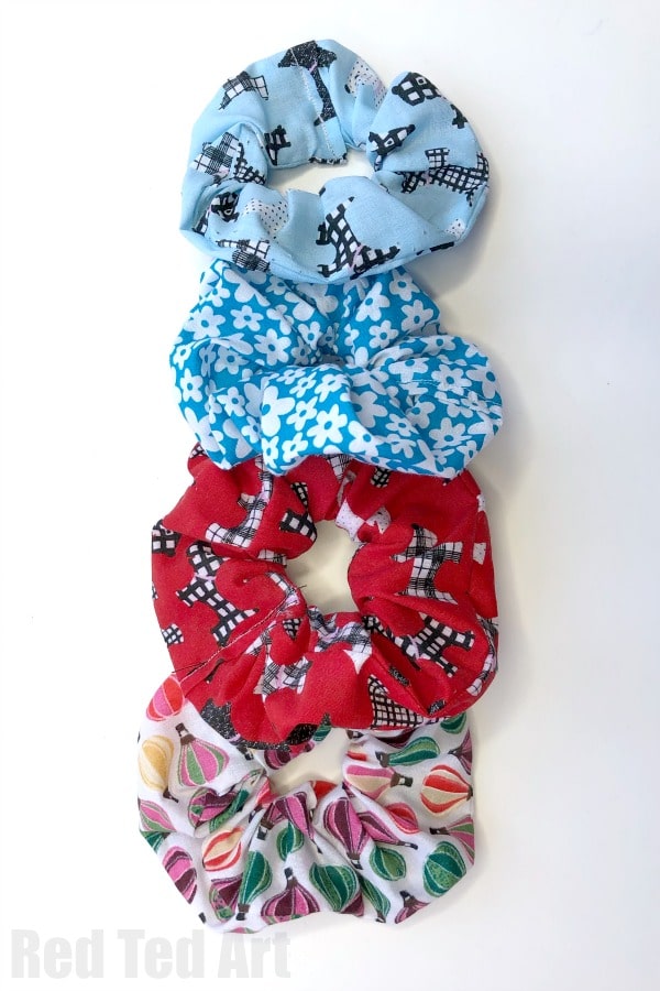 how to make scrunchies with a sewing machine