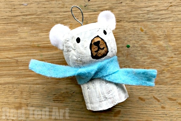 Easy Cork Polar Bear Ornament. Upcycle Champagne Corks and Wine Corks and turn them into Simple Polar Bear Cork Ornaments for DIY Christmas Decorations. #Polarbear #christmas #ornament #corks