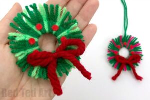 Ornamenti di Natale filato-imparare a fare mini ghirlande