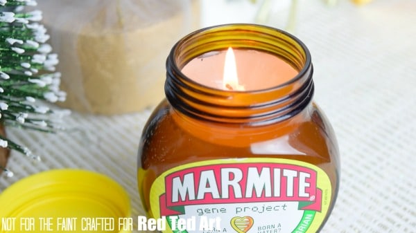 How to make candles with jars. DIY Jar Candles - great Christmas Gift Idea. Upcycled Mason Jar Candles #christmas