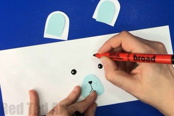 Easy Polar Bear Desk Tidy - 5 minute craft for Winter or Christmas. Make these super cute Polar Bear Pencil Pots from paper and tin cans. Recycled Craft