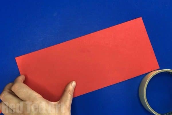 How to make a DIY Santa Desk Tidy. 5 minute craft for Christmas. Easy Santa Pencil pot or Santa Candy Holder. How to make a santa decoration from paper