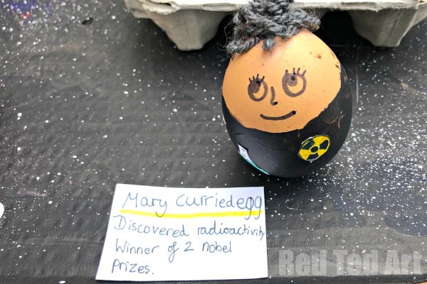 Need ideas for an Egg Decorating Competition? If you love Scientists have a go at our Thinking Outside the Box Egg Decorating Project: Great Scientist Eggs #easter #eggs #decorating #competition #science #scientists #steam