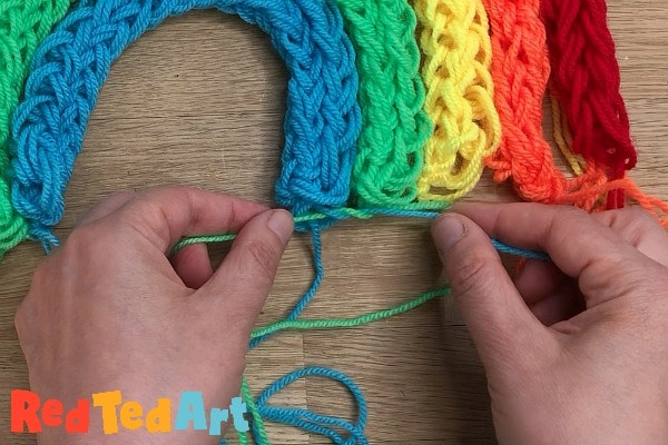knot the strands