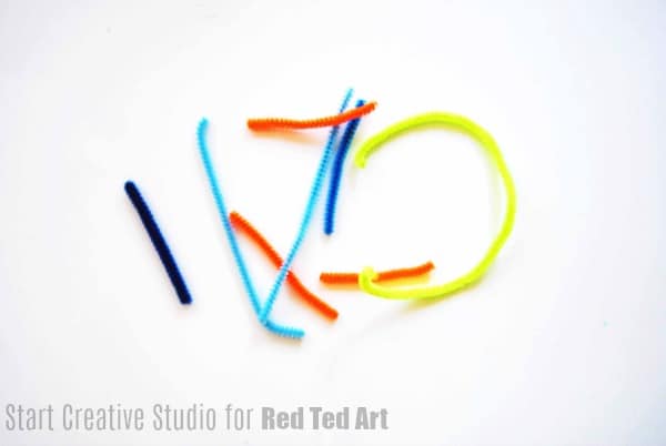 Prepare the pipecleaners