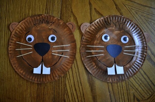paper plate groundhogs