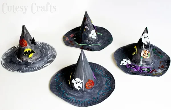 paper plate witches hat
