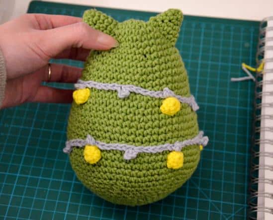 ew on the crochet christmas tree lights yellow 2