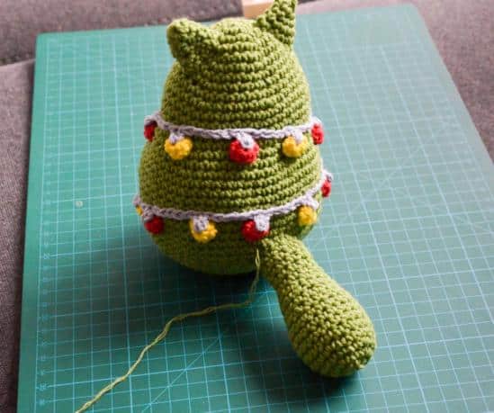 sew on the Christmas Tree cat's tail