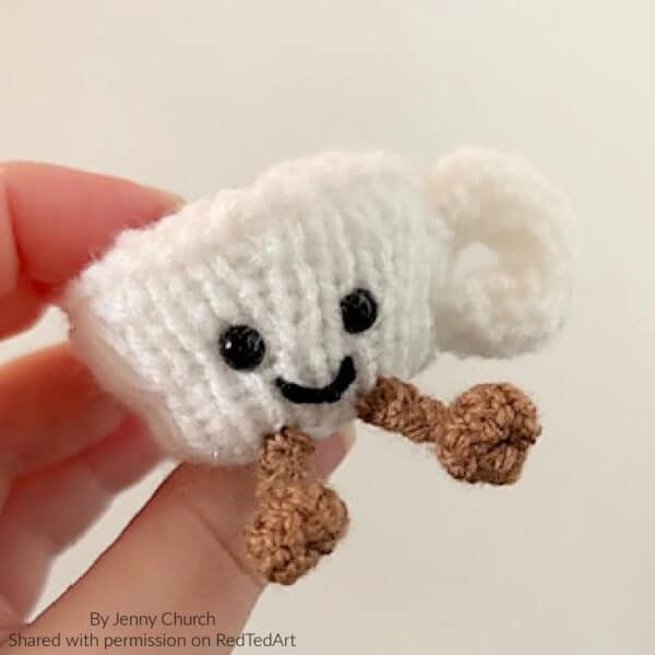 Knit a Coffee Cup Mini Amigurumi