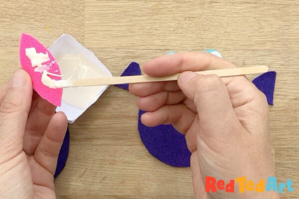 start gluing the owl features