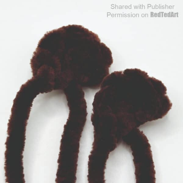 crochet two capybara ears