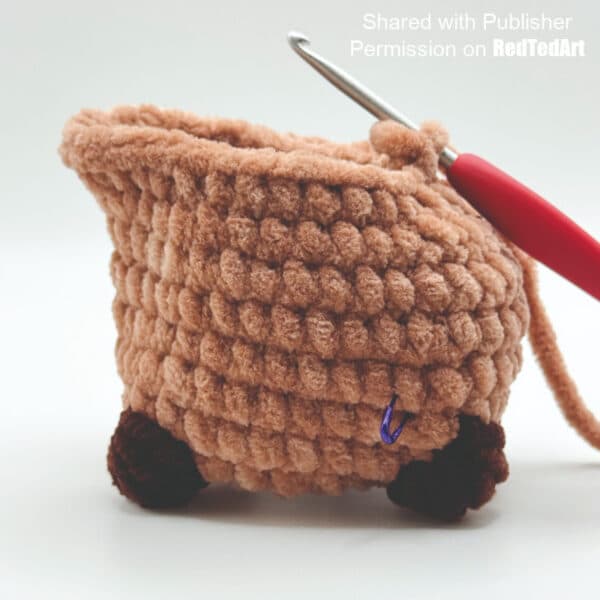 capybara body crochet