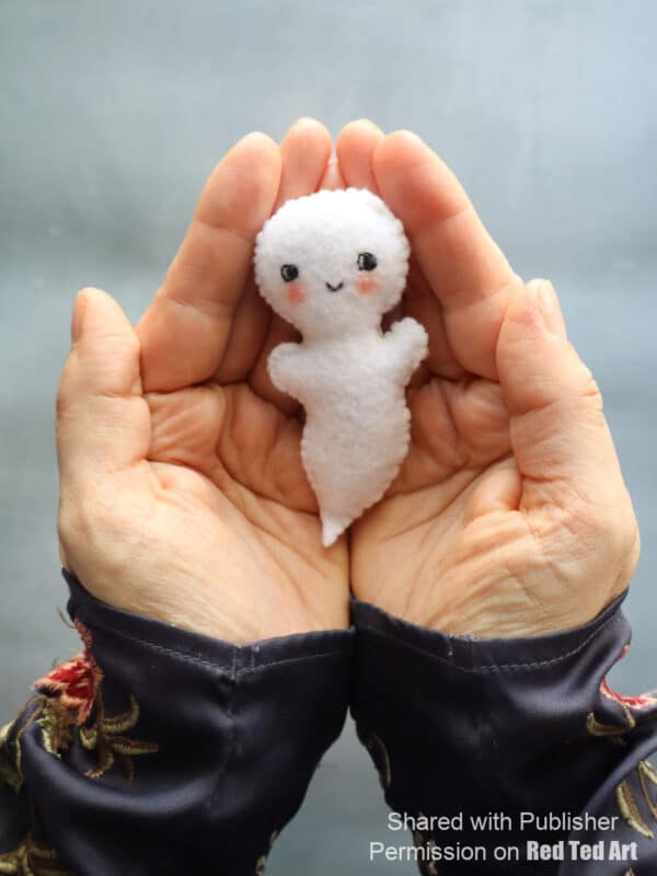 Learn to sew a little felt ghost