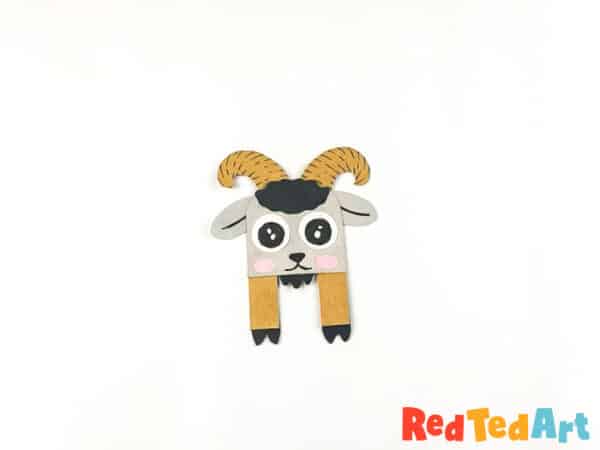 attach the hug legs to the goat head