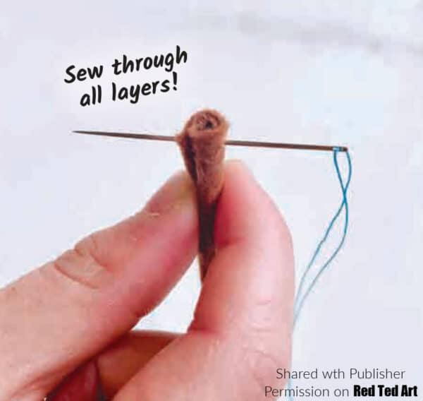 sew the pumpkin stem

